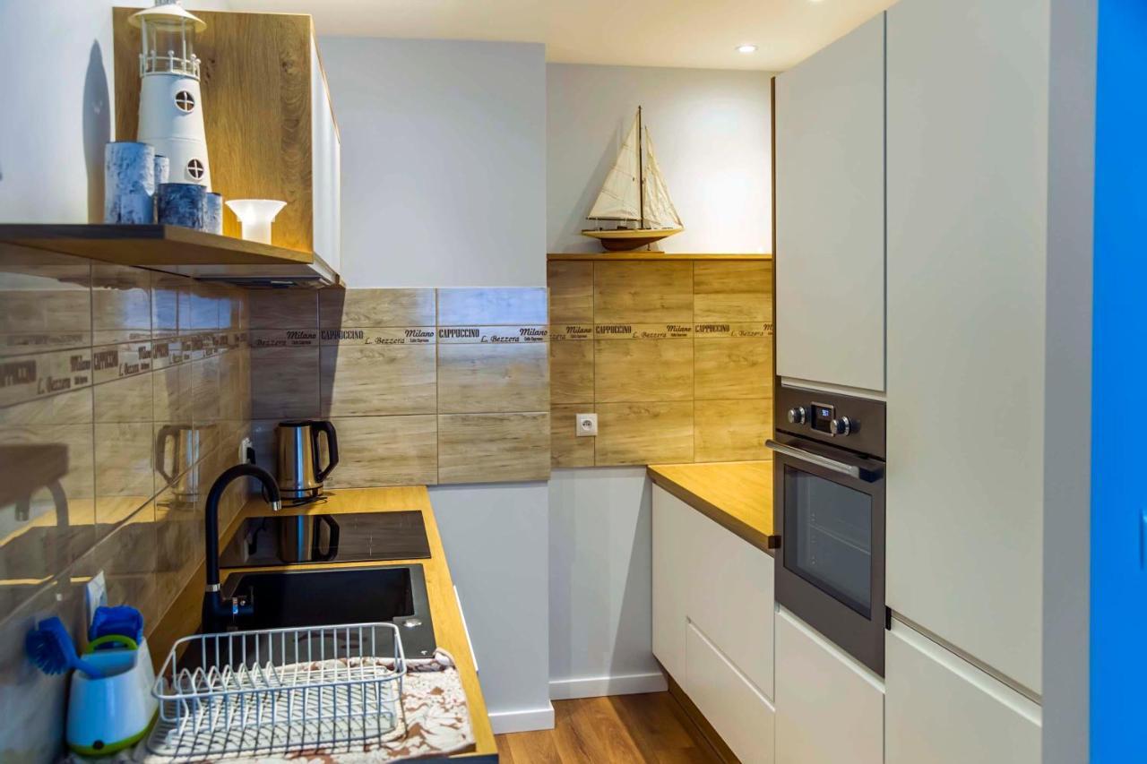 Ahoy Puck Apartament Przy Plazy Z Widokiem Na Morze Extérieur photo